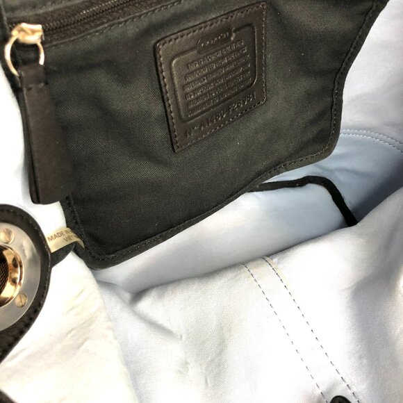 Coach Hadley Signature Duffle, Model F28981, AUTHENTICATED - Picture 12 of 16